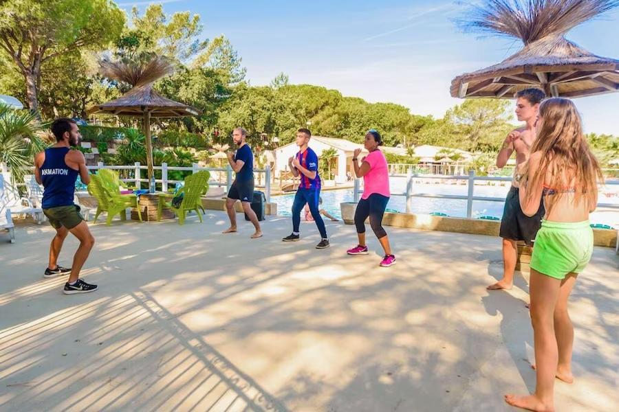 Mobile Home 6-Pers Camping Lei Suves-Cotes D'Azur-Including Airco 로크부른수르알젠스 외부 사진